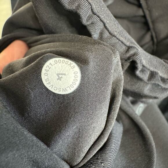 Lululemon Keep Moving Jogger Black Black Casual Stretch Lightweight Soft Sz 4 - Picture 11 of 11